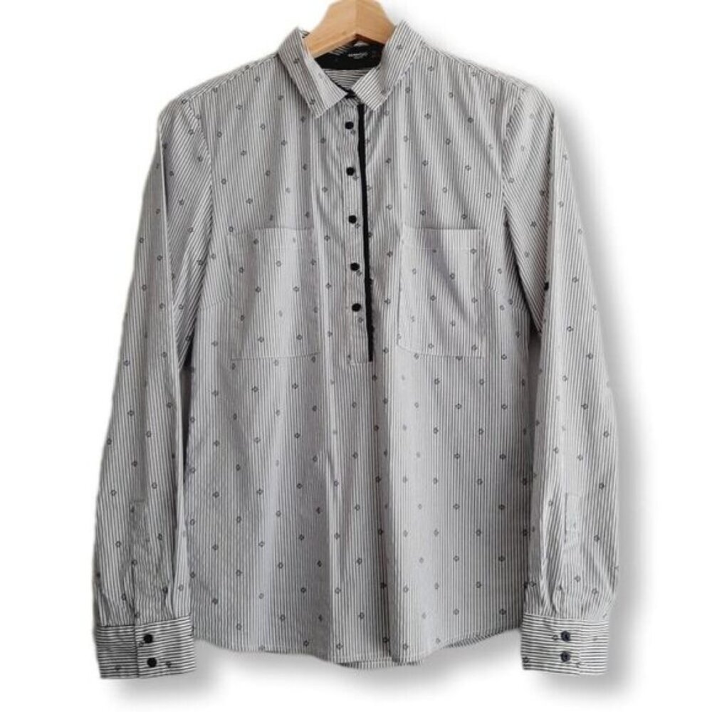 MANGO 1/4 Button Down Shirt White & Blue Stripe w/ Diamond Pattern Sz S
